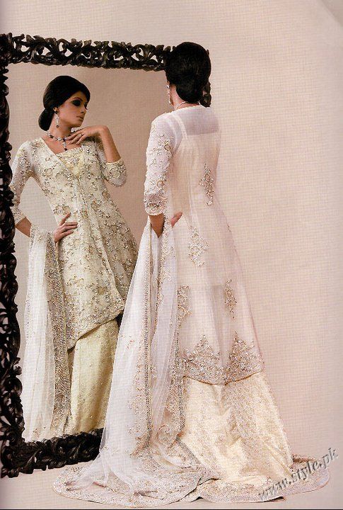 Most Beautiful White bridal lehanga For Women in Pakistan