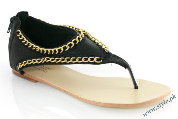 http://style.pk/wp-content/uploads/2011/06/Unze-Flat-Sandals-For-Girls-in-Pakistan-2011.jpeg