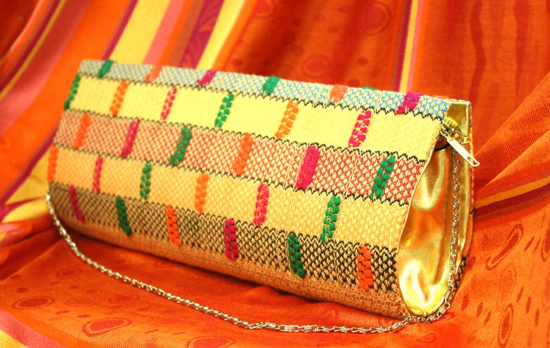 multi coloured clutch for girls 46 