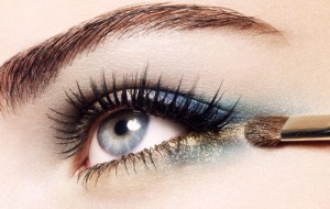brow brush eyeshadow glitter lashes makeup Favim.com 88542 300x190 