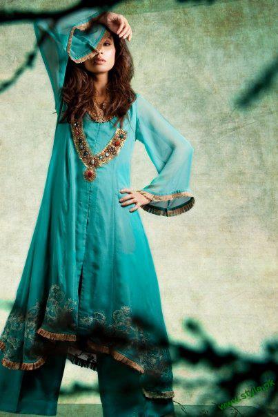 Latest Women Wears By Saadia Mirza 2011 5 style.pk  