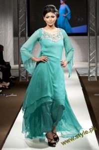 Latest Collection By Deep REd At PFW UK 2011 1 style.pk  