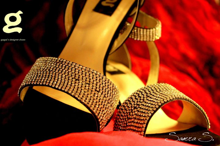 Ladies Footwear by Gagais Designer Shoes Fall Collection 2011 004 style.pk  