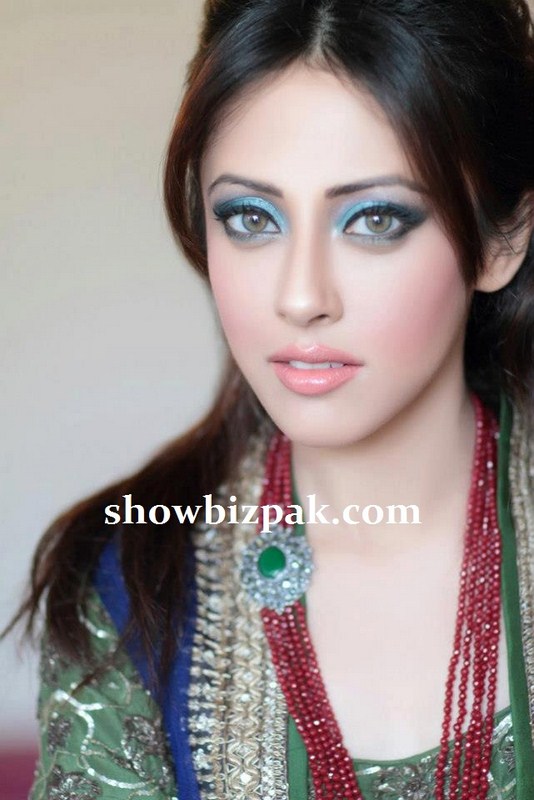 Ainy Jaffri Pakistani Model and Actress 012 534×800