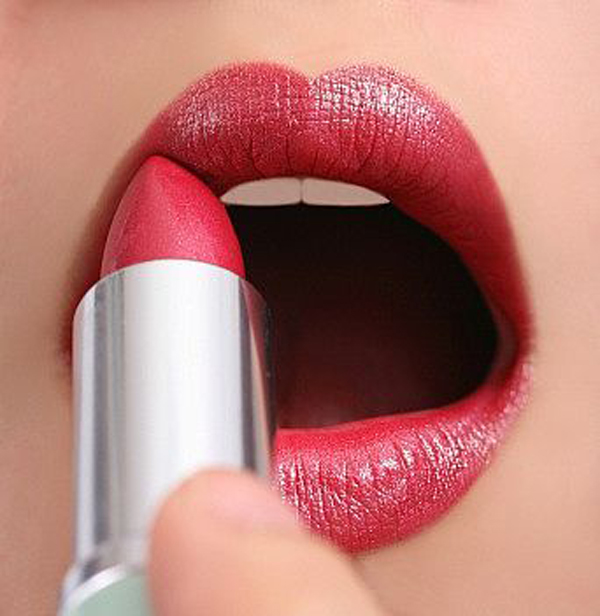 Tips for Applying Lipstick Correctly 600 x 616 makeup tips and tutorials 