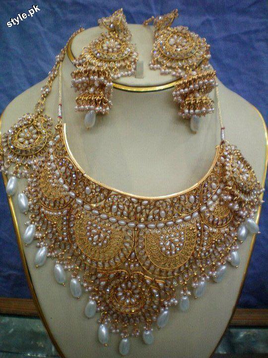 Latest Bridal Jewellery designs 2012 in Pakistan 5