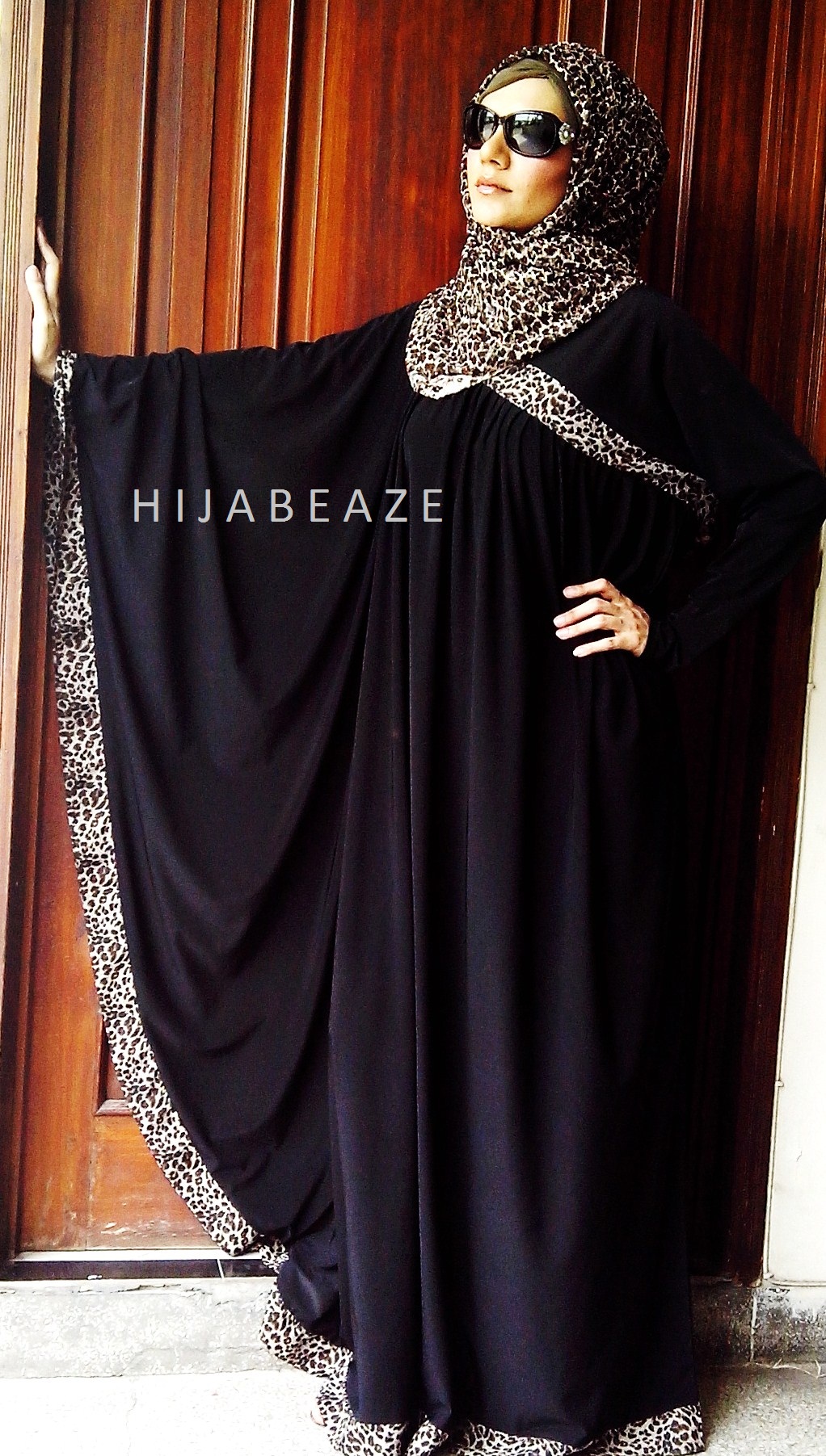 Abayas collection of Hijabeaze 2015 by Urooj Nasir