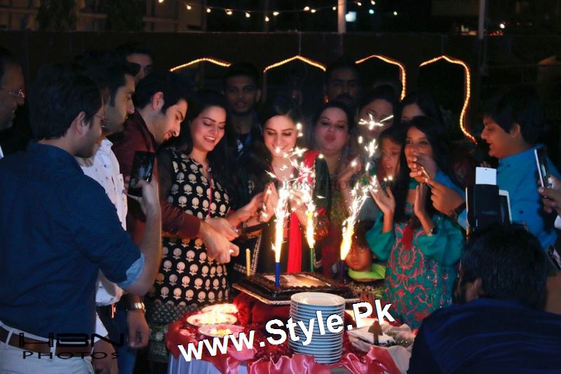 Birthday Celebrations of twins celebrities Aiman Khan and Minal Khan ...