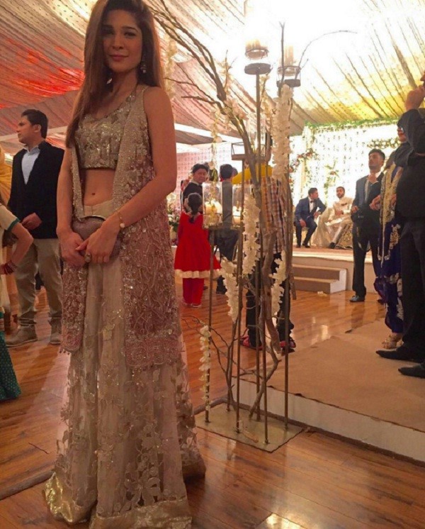 Latest Pictures Of Ayesha Omer At Her Friend's Wedding