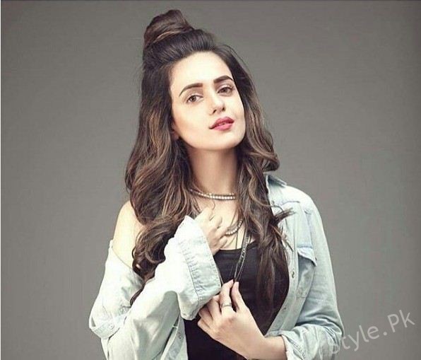 Best Hairstyles of Pakistani Actresses