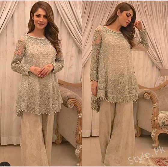 Gorgeous Neelam Muneer on the set of Upcoming Eid Show - Style.Pk