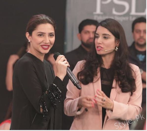 Gorgeous Mahira Khan At PSL Event In Lahor, celebrities, celebrities News, celebrity. mahira khan, psl in lahore, famous mahira khan,