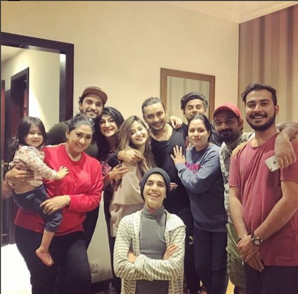 Sajal Ali Celebrated Her Birthday With Her Closest Friends