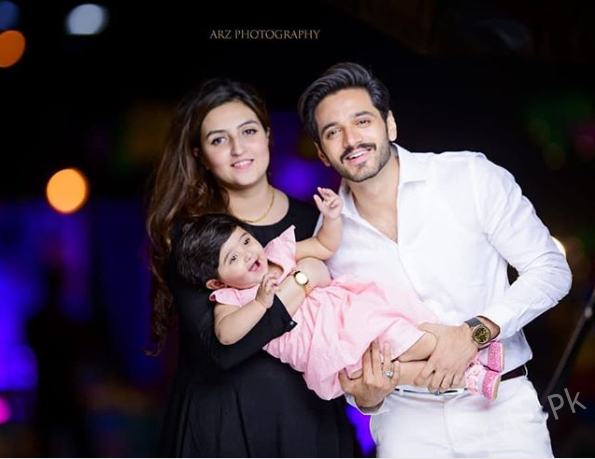Wahaj Ali’s Pictures with his Wife and Daughter – diKHAWA Fashion ...