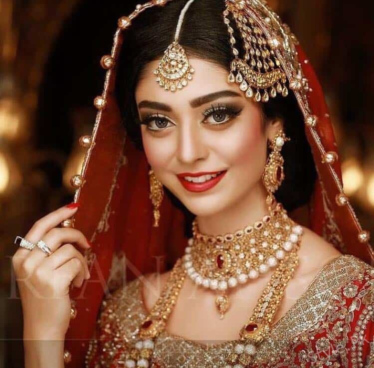 Noor Khan’s Beautiful Bridal Photo Shoot, celebrities